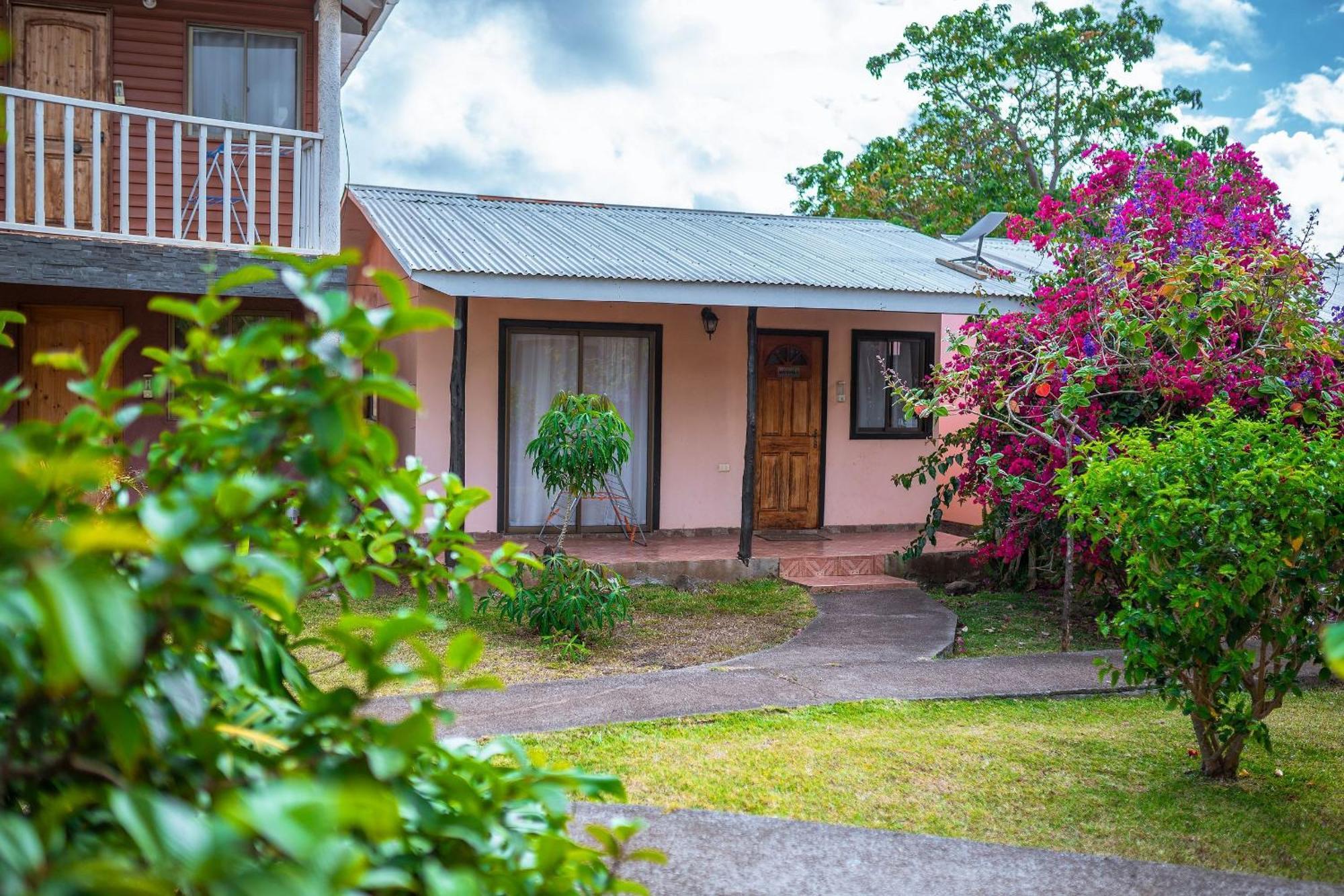Cabanas Vaiora Hanga Roa Buitenkant foto